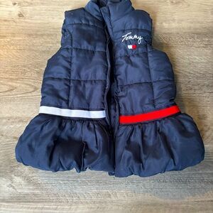 Tommy Hilfiger puffer vest, size 3T girls
